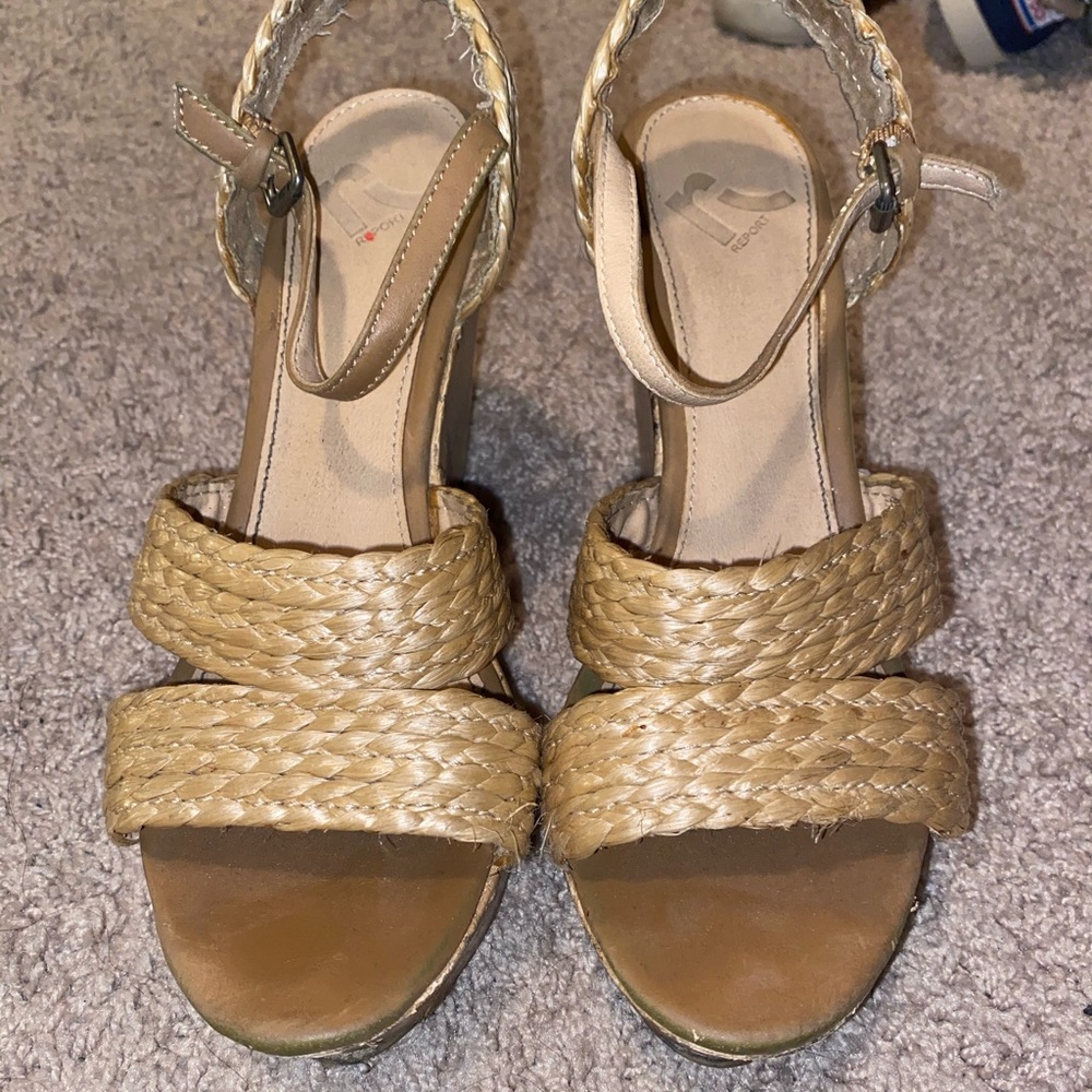 Beige wicker wedges